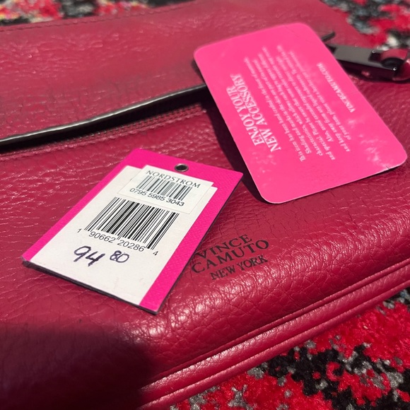 Vince Leather Crossbody Handbag - Picture 3 of 11